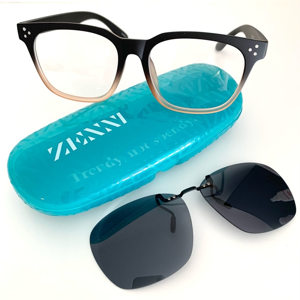 Unisex Classic Design Glasses with Clip-On Shaded Lenses